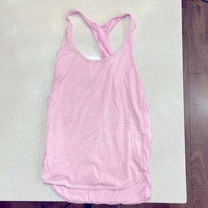 Magneta lululemon tank, lightly worn
